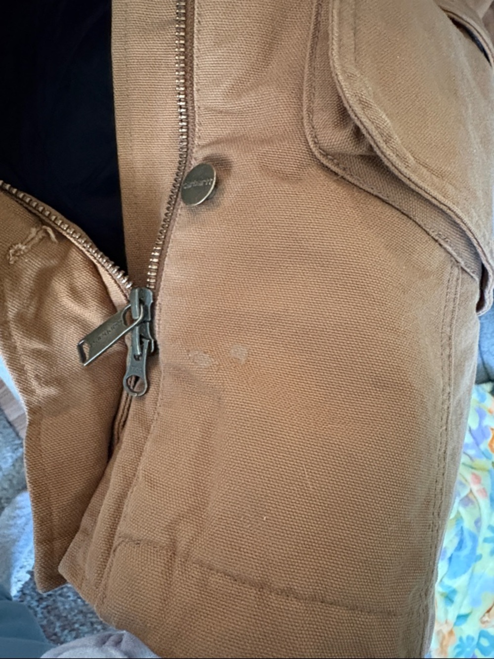 Women’s Carhartt Loose Fit Duck Washed insulated coat - Picture 5 of 6